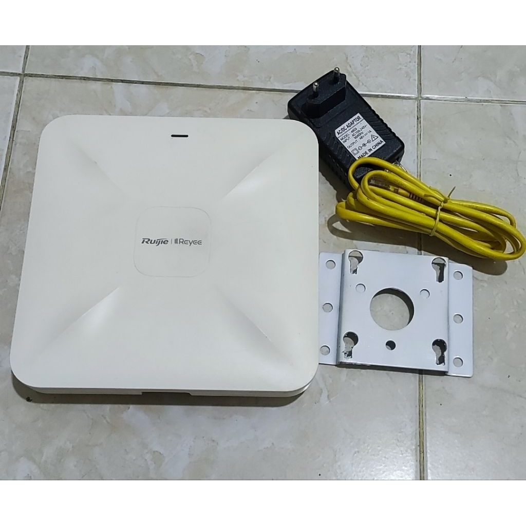 Ruijie Reyee RG- RAP2200(E)+POE