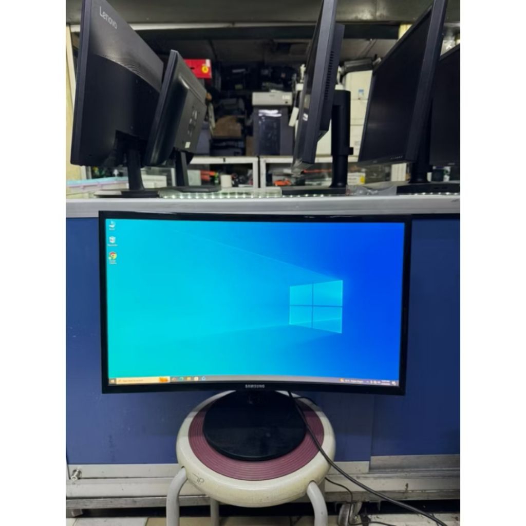 Monitor Samsung Curved 24 inch