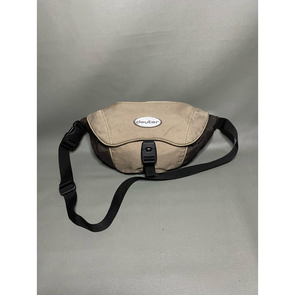 waistbag deuter original bekas warna khaki / WAISTBAG DEUTER/TAS DEUTER / TAS PINGGANG DEUTER/ CROSS