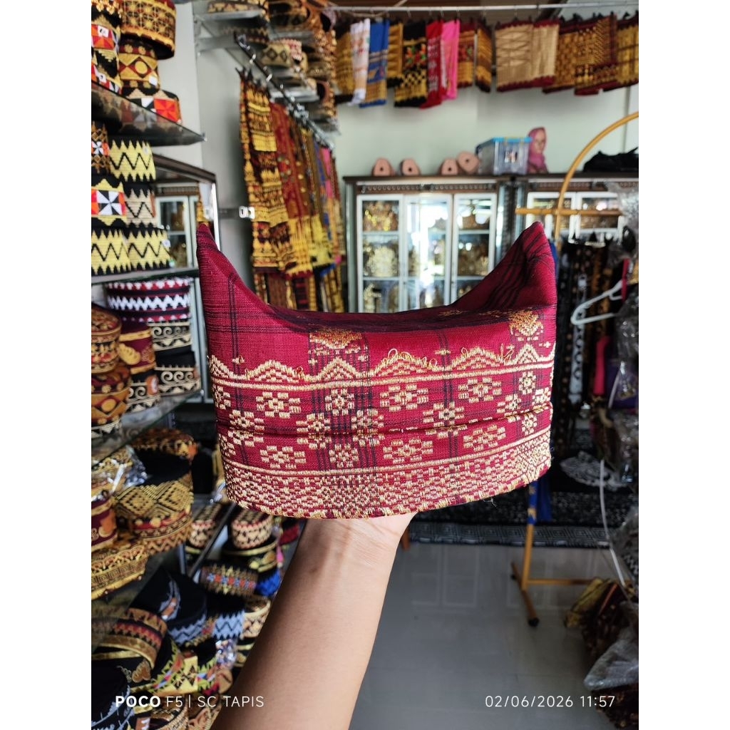 Peci kopiah songkok adat lampung pesisir palembang sumatra songket perahu kapal sulam tenun asli