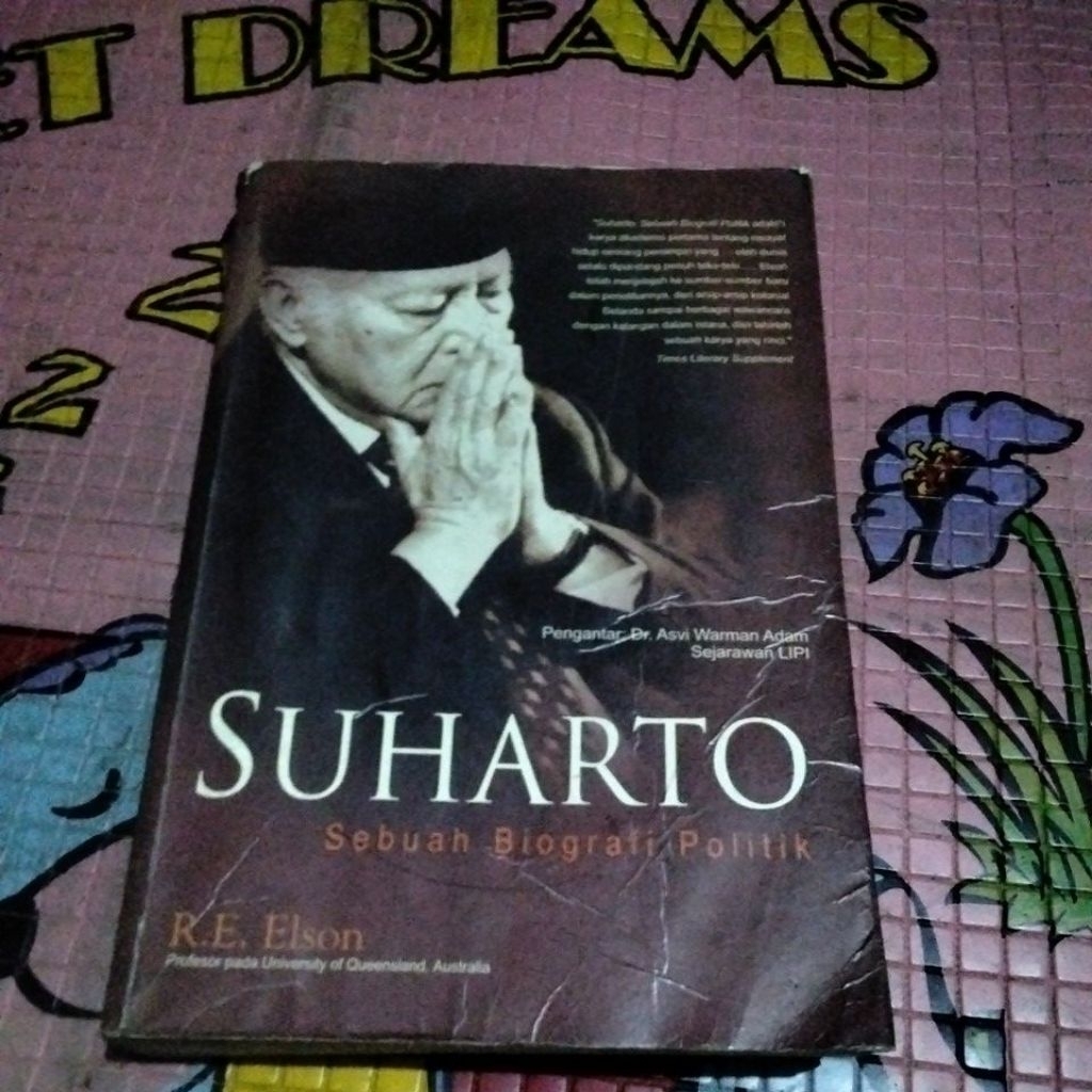 SUHARTO SEBUAH BIOGRAFI POLITIK
