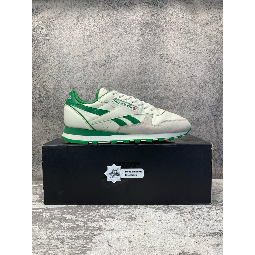 Sepatu Second Casual  Reebok Classic Leather 1983 Vintage ‘Chalk Glen Green’  Size 42 insole 27 cm  