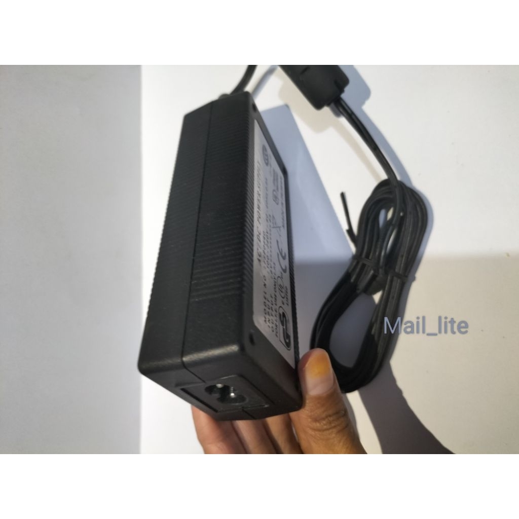 Adaptor 6V === 4A || FSP0640