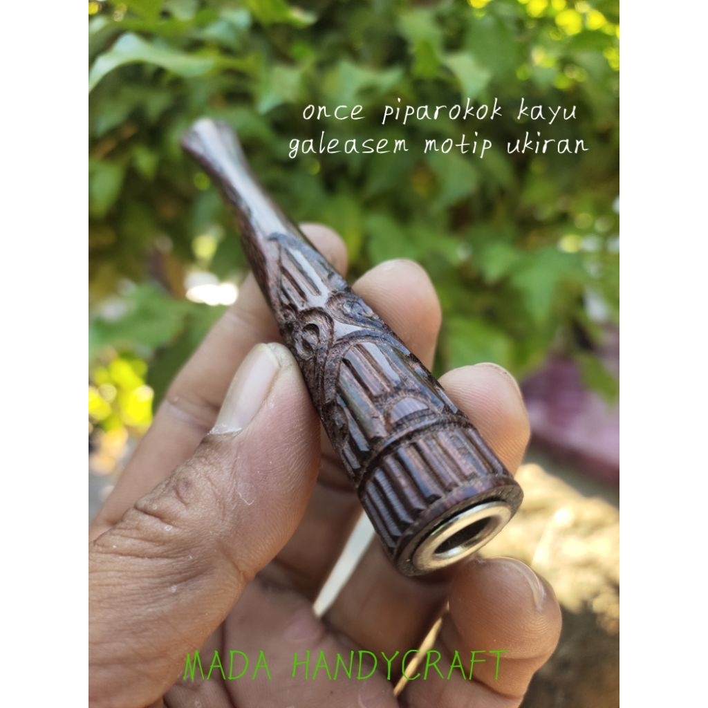 Once pipa rokok kayu galeasem motip ukiran desain multifungsi warna natural