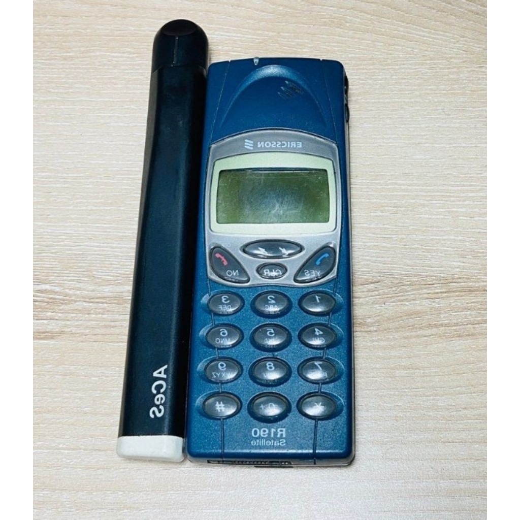Hp Ericsson satelite R190 Jadul Seken Satelit Plus GSM
