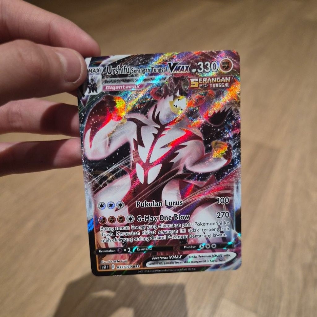 Pokemon Card Urshifu VMAX