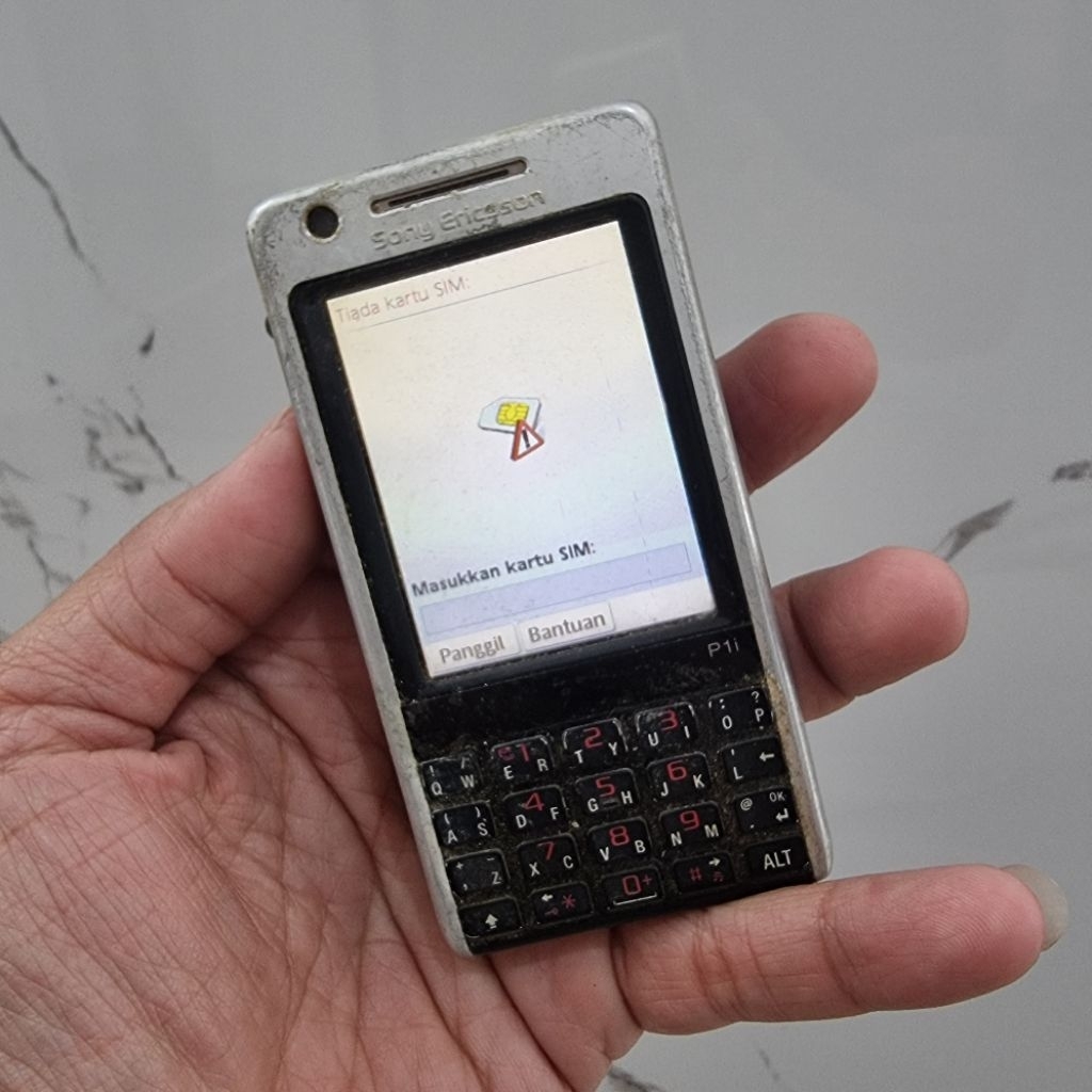 SONY ERICSSON P1i , BAHAN / MINUS