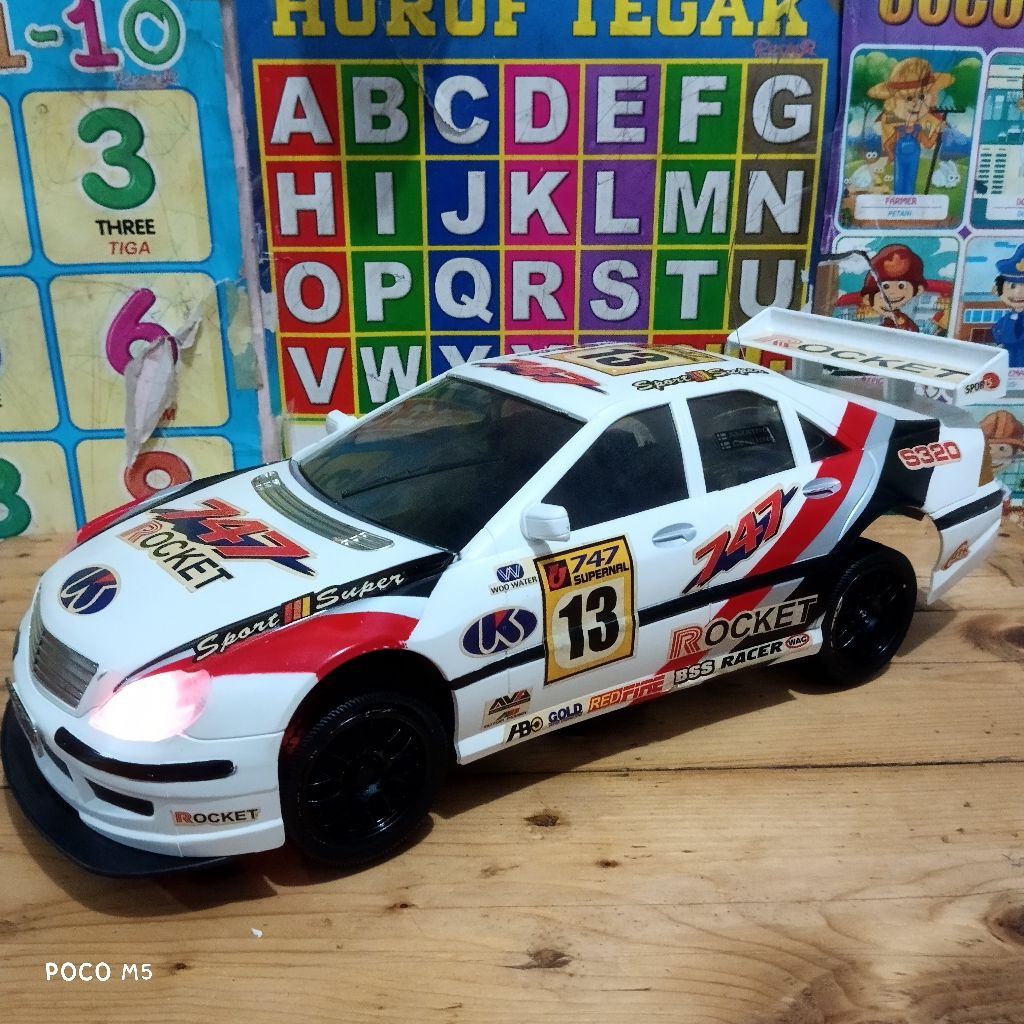 RC QD SEDAN 1:10 HIGHT DRIFT ON ROAD BODY HARDBODY 27Mhz MULUS DAN NORMAL TANPA BATRE SOKET BATRE T-