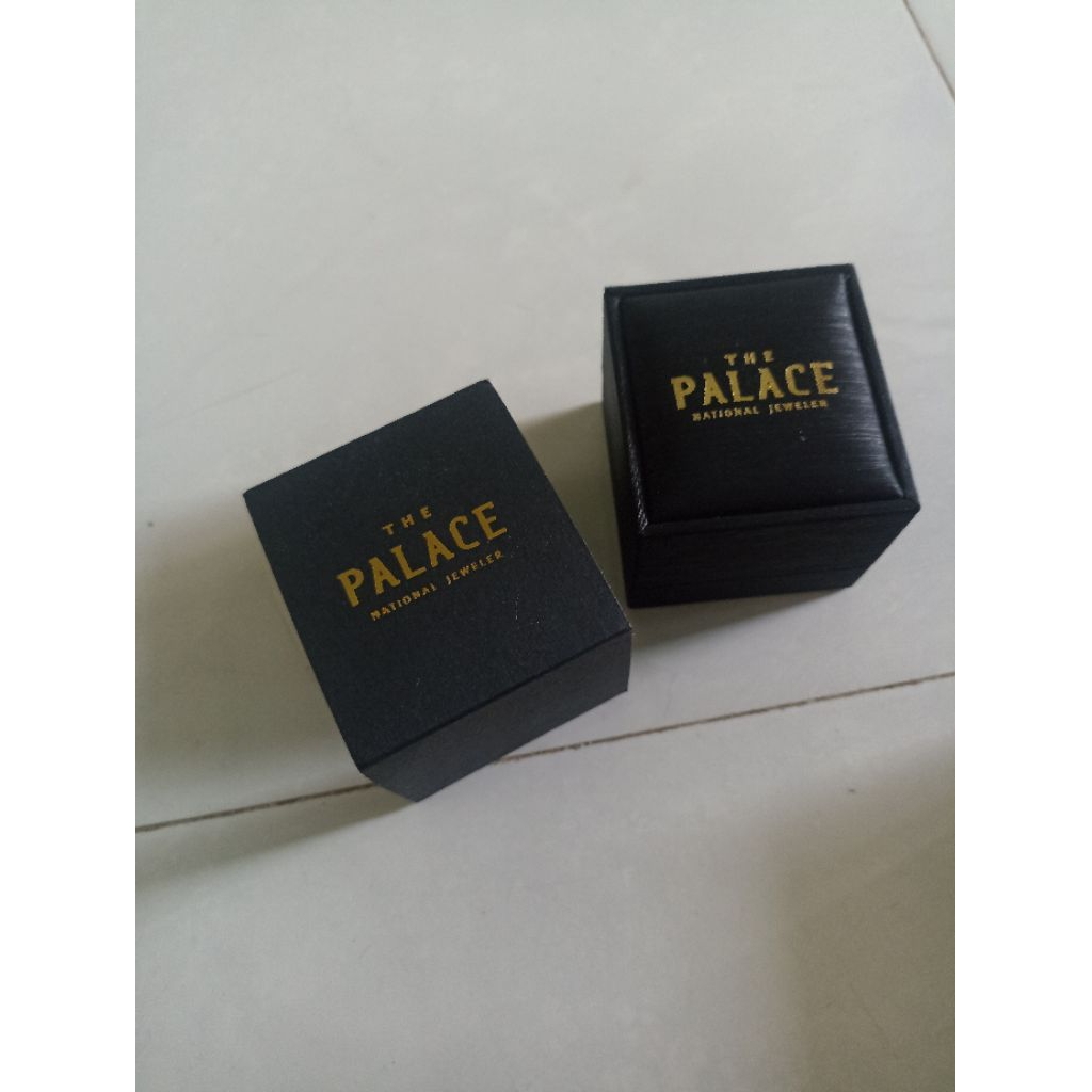 KOTAK CINCIN THE PALACE