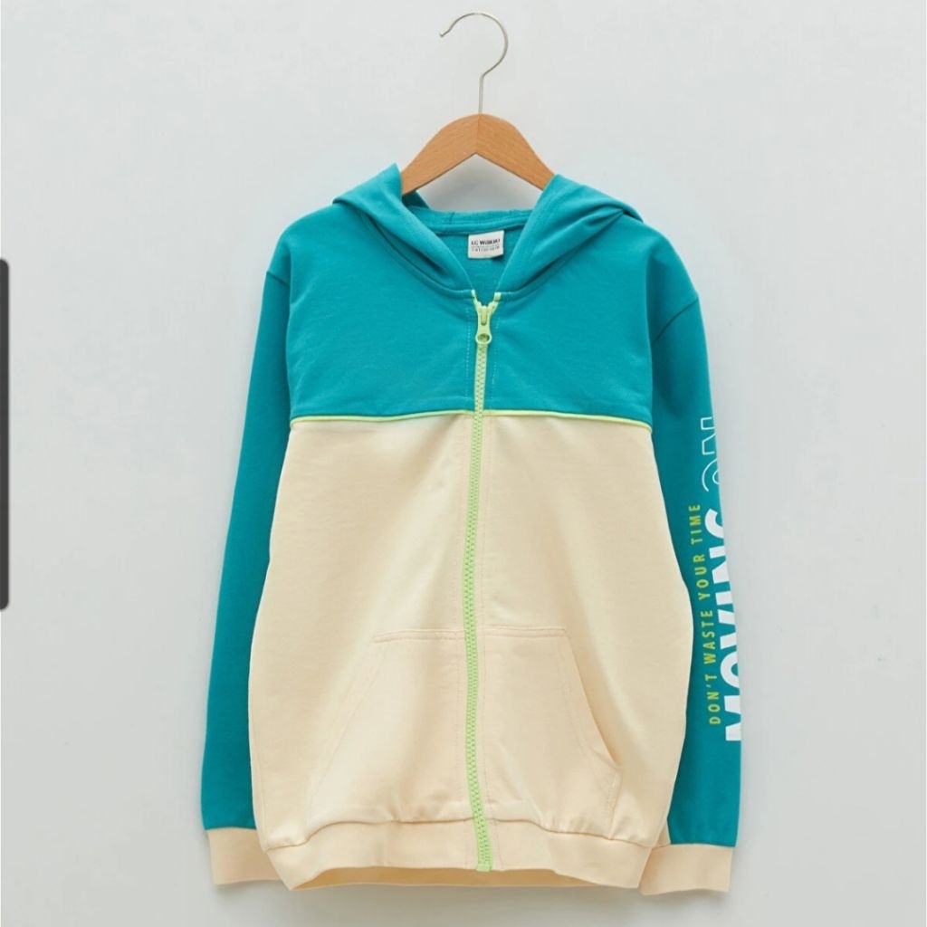 LC Waikiki Jacket Size 12-13Y Preloved