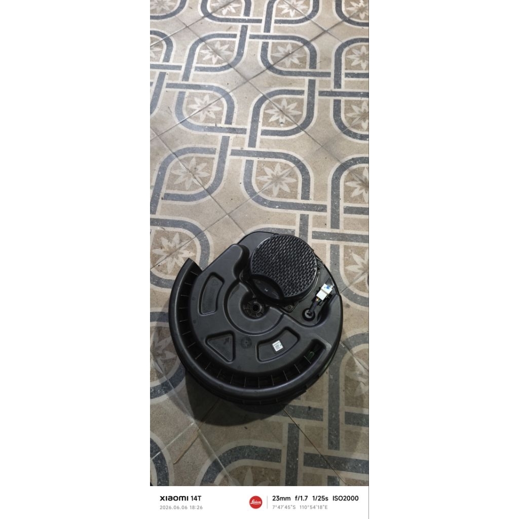 subwoofer original copotan Wuling almaz 2023