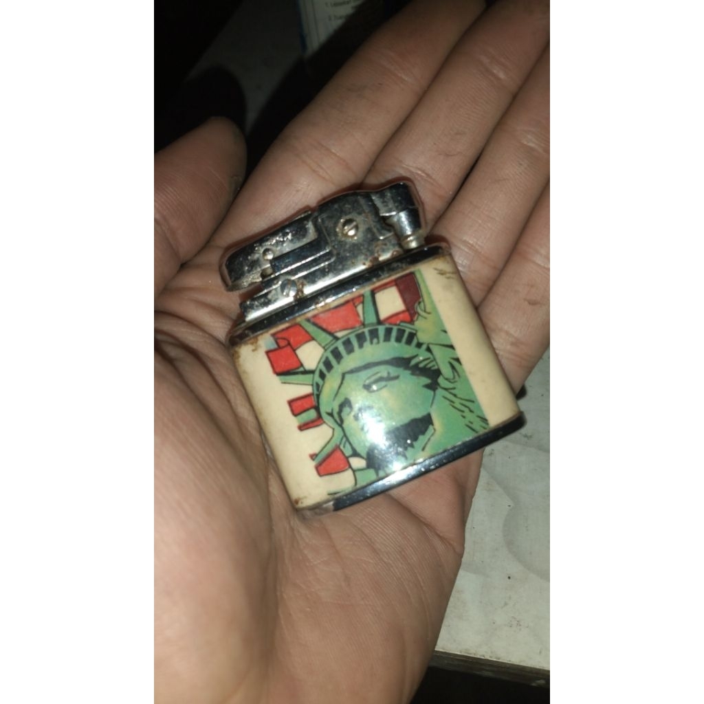 korek jadul minyak