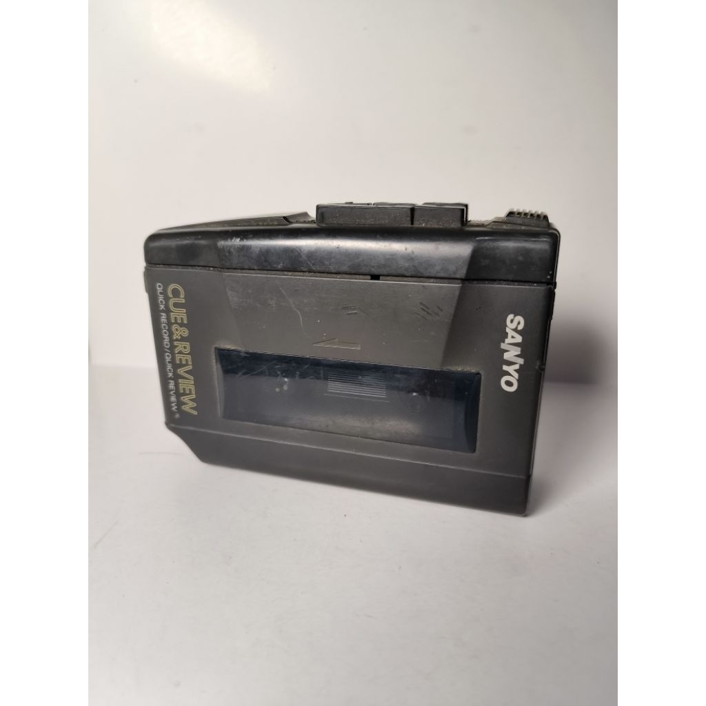 Walkman Sanyo M-1019 Second Bahan, Vintage