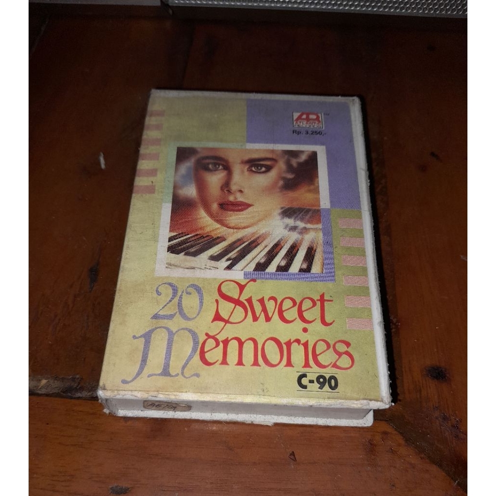 Kaset pita 20 sweet memories