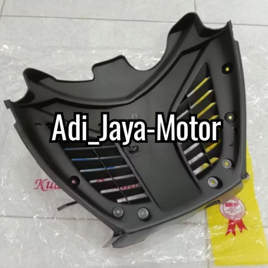Cover Front Dek Paruh Lumpur Depan Yamaha New Nmax Merk Win