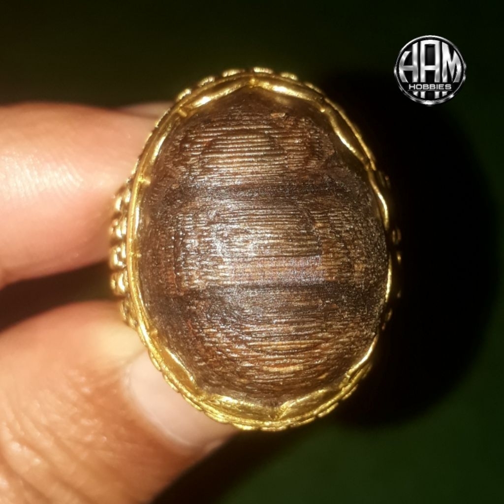 akik kayu cawat hanoman