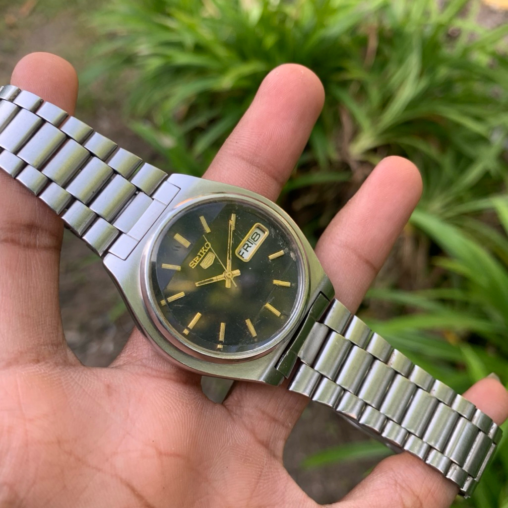 SEIKO 5 AUTOMATIC SECOND
