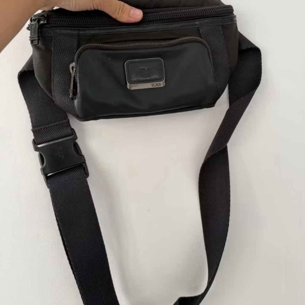 tumi waist bag original
