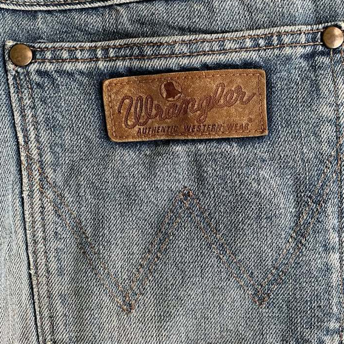 (32X27) '90s Wrangler M1701 Selvedge Redline Loose Straight Leg, Crafted in Japan