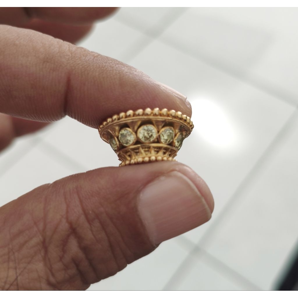 mendak keris model jogja tembaga lapis emas ligh green peridot