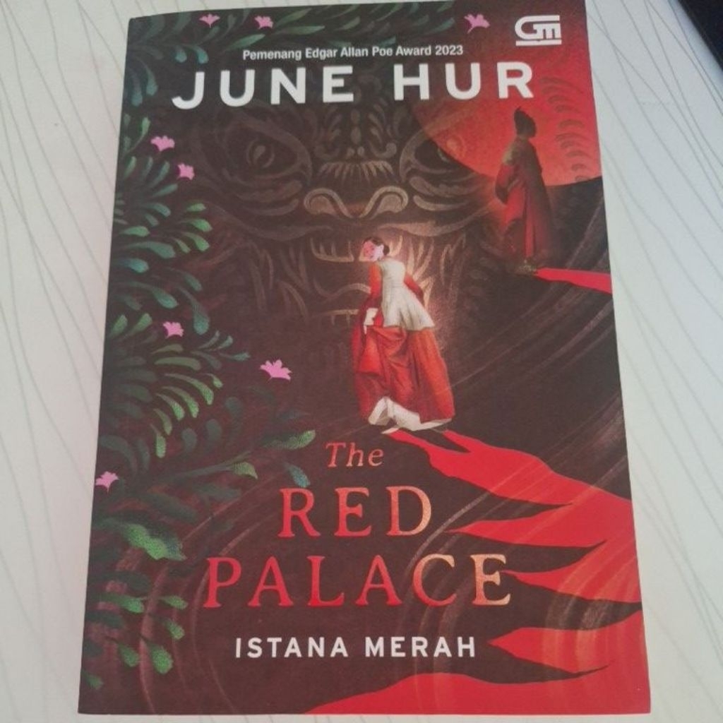 Preloved The Red Palace