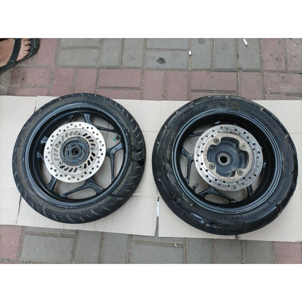 Velg roda set ban depan belakang Honda PCX 160 Original