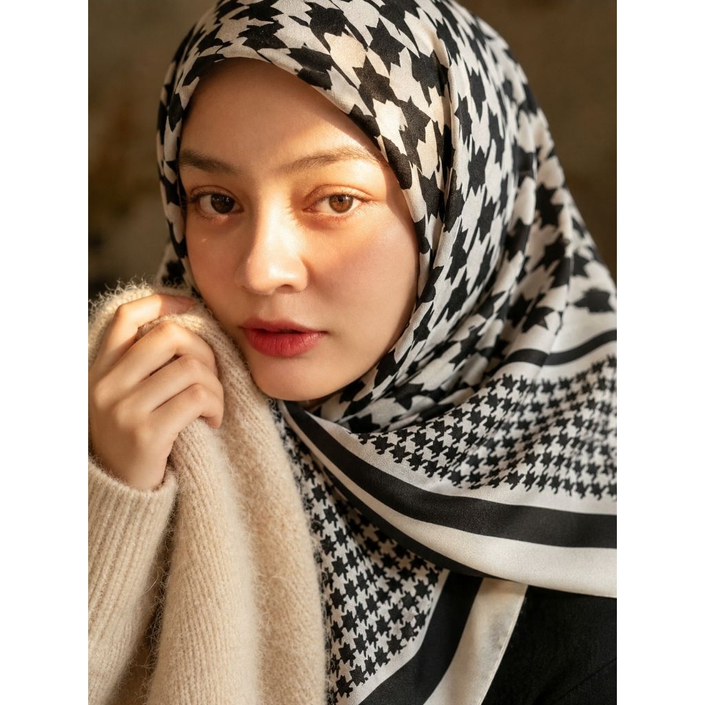 Hijab Jilbab Houndstooth Satin Scarf size 90cm x 90cm
