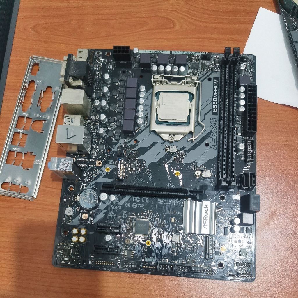 mainboard asrock b560m ddr4 + procsesor core i5-10600kf