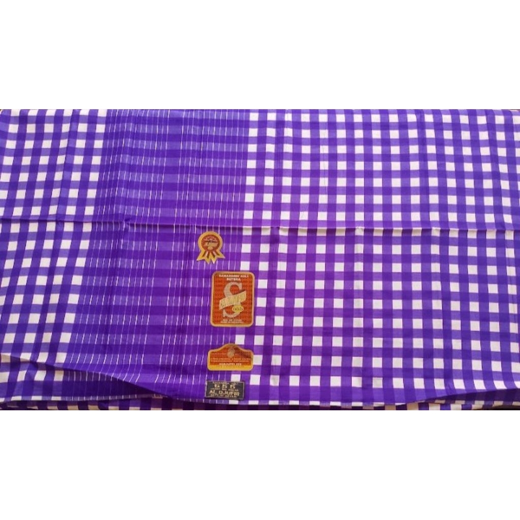 SARUNG AL DJUFRIE SUTERA 555