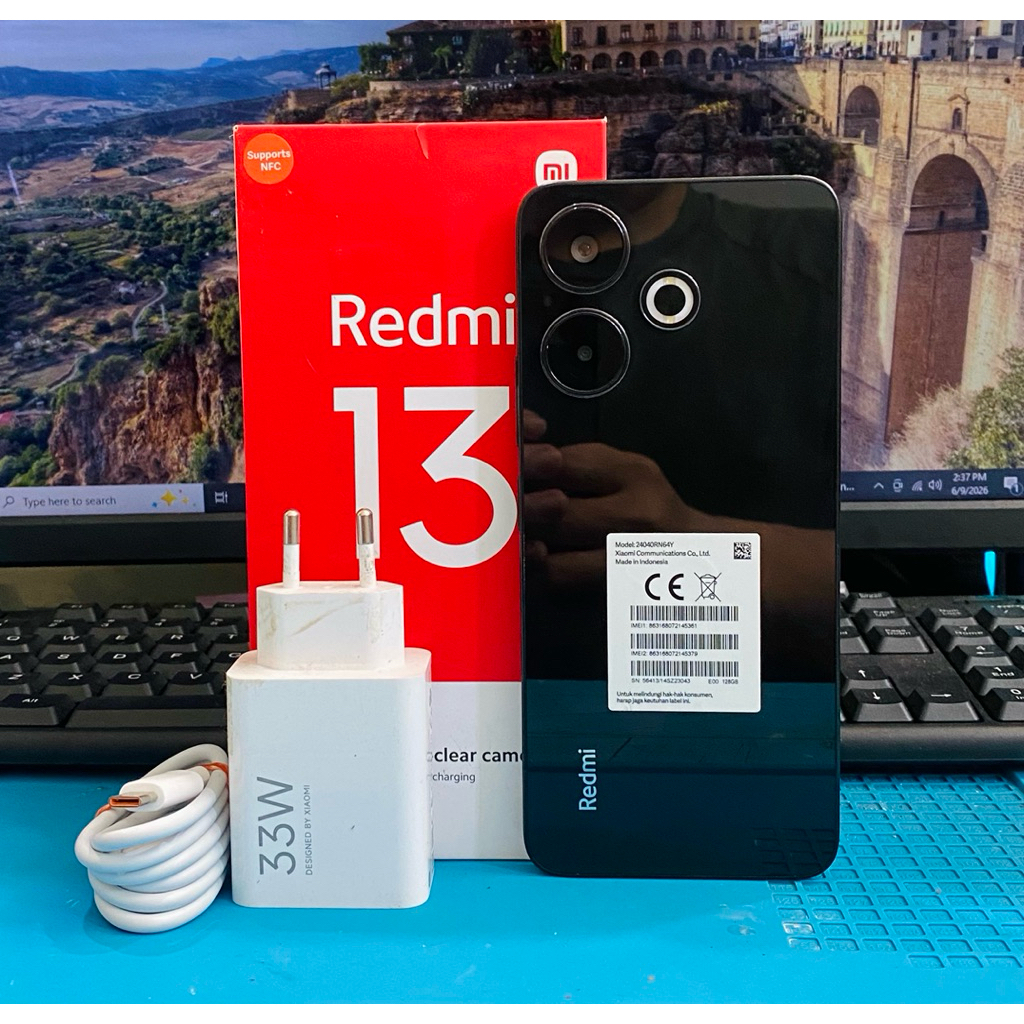 ( Second Rasa baru ) Redmi 13 8/128 garansi resmi fullset original mesin segelan