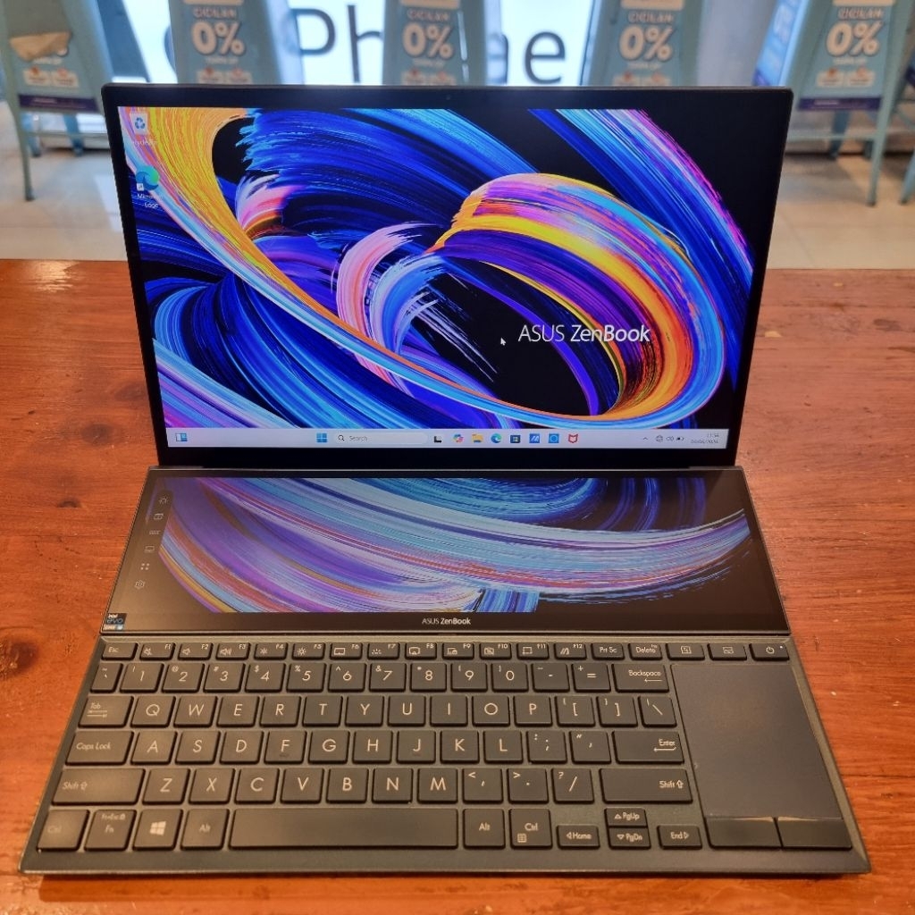 Asus Zenbook Dual Layar - intel Core i5 1155G7 - RAM 16GB