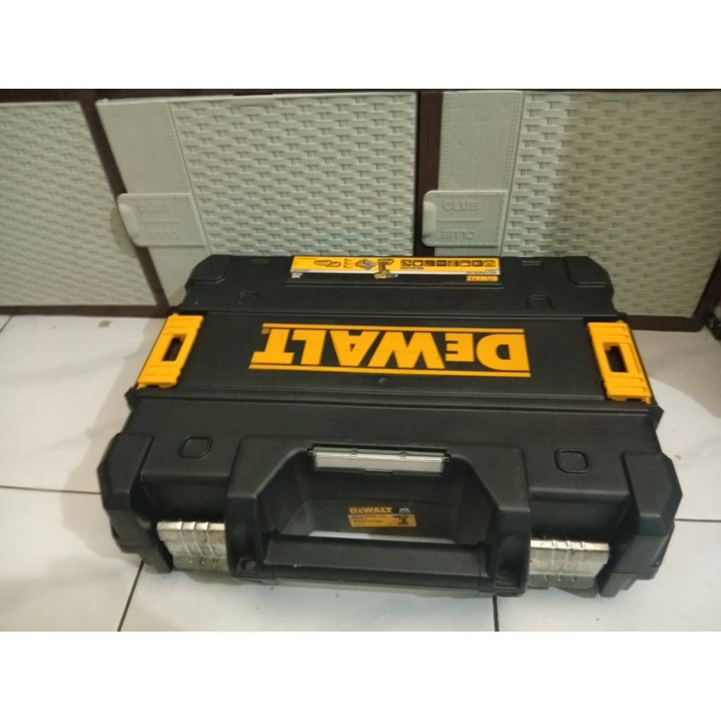 tool box dewalt original