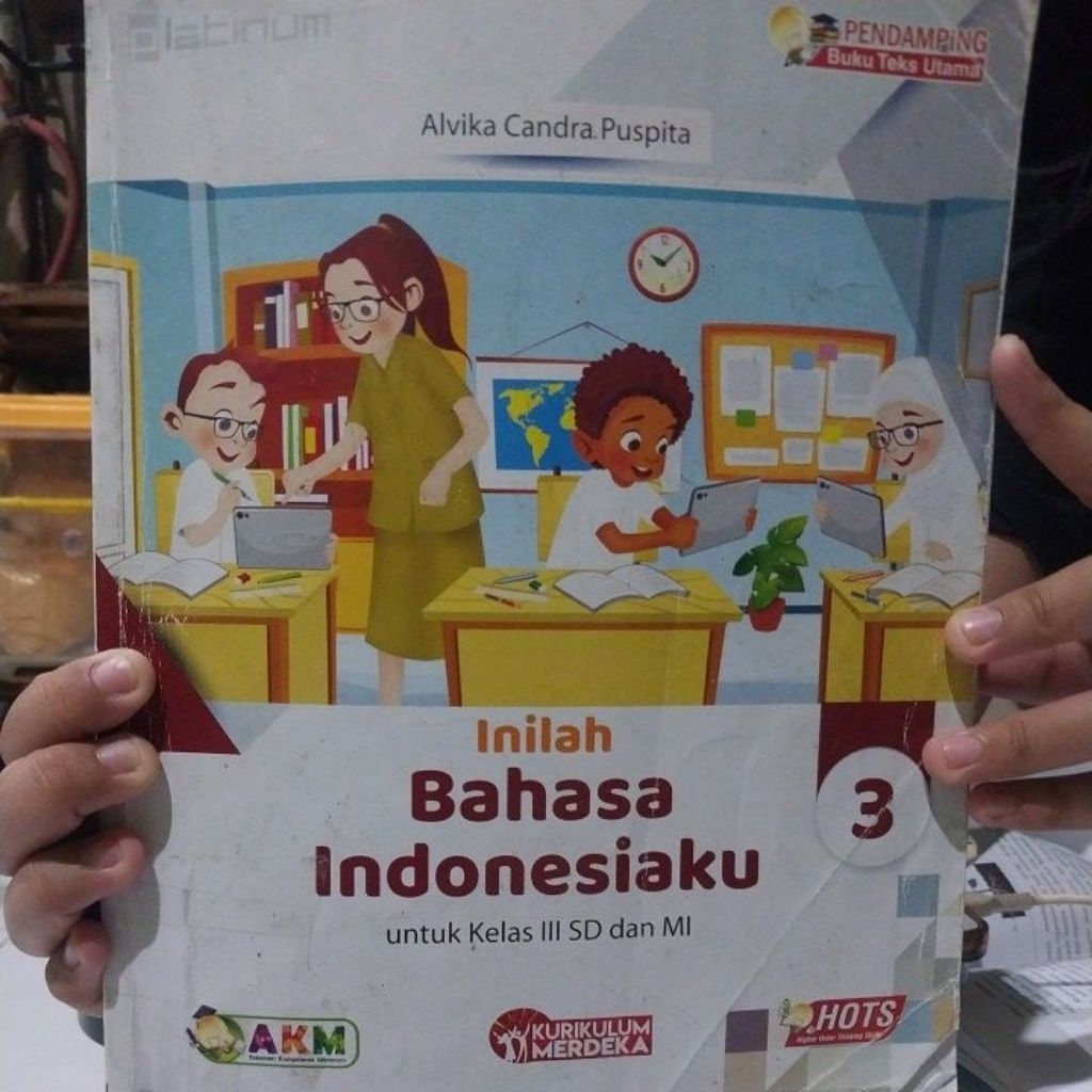 BUKU PAKET PLATINUM BAHASA INDONESIA KELAS 3 TIGA SERANGKAI