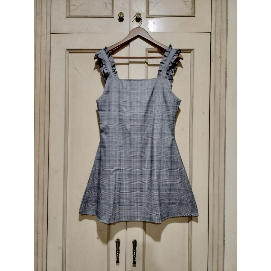 Dress MIDI || Dress MIDI Preloved