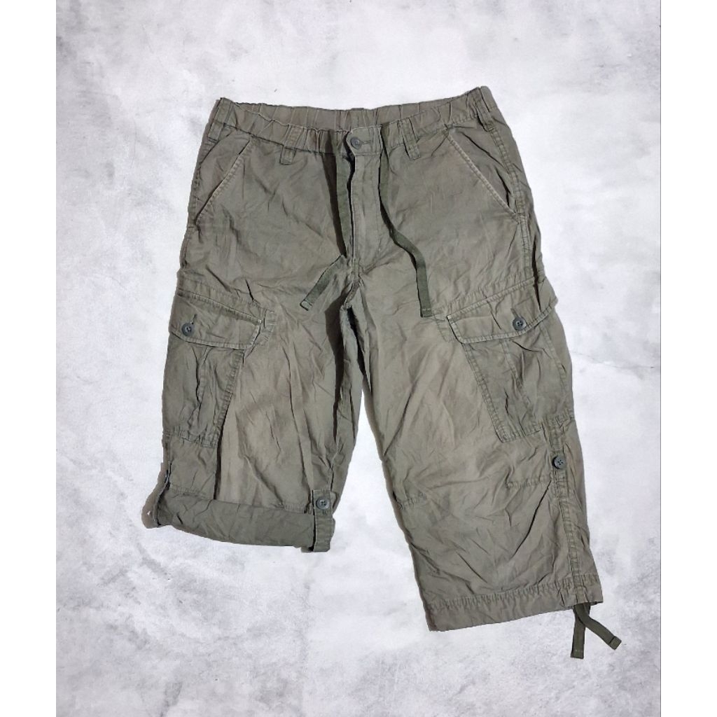 Celana Pendek 7/8 Outdoor Cargo Uniqlo Army