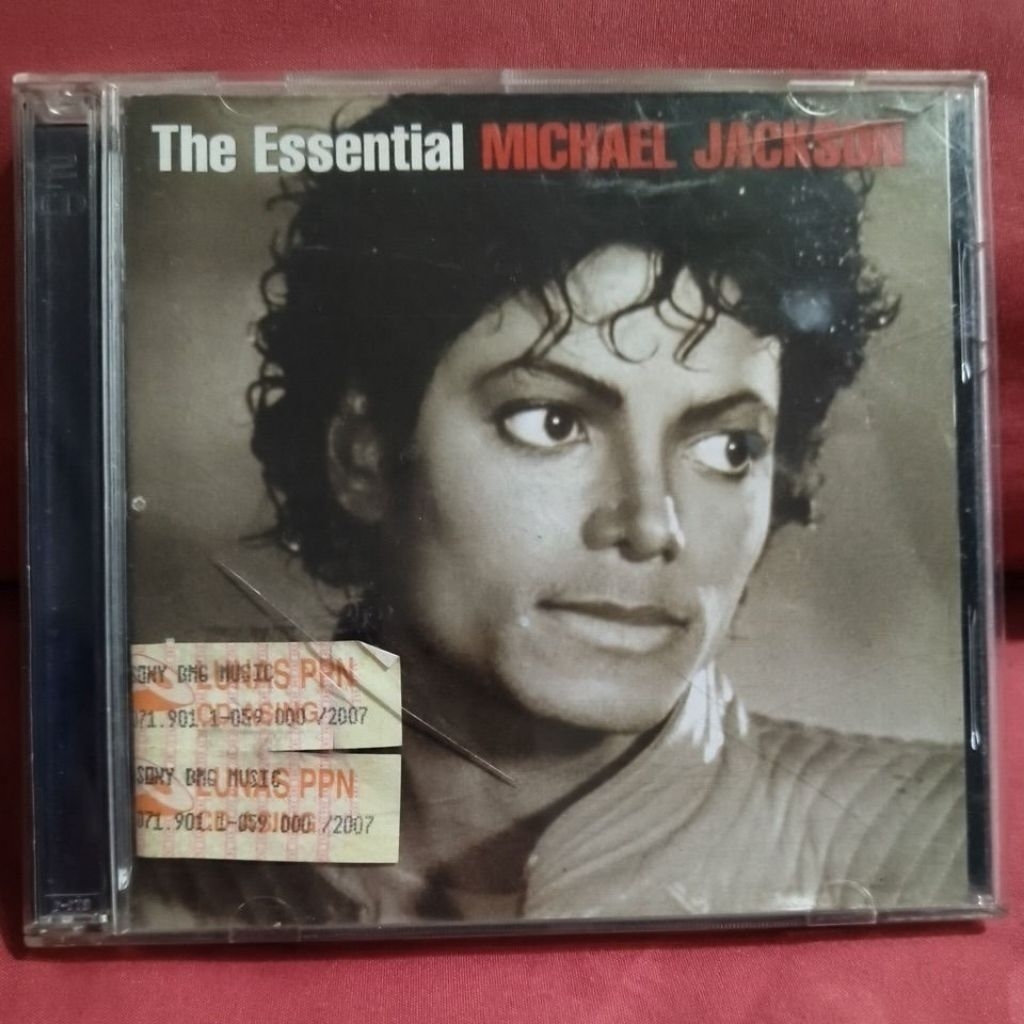 CD Musik Ori Preloved Michael Jackson - The Essential Michael Jackson (2 CD)