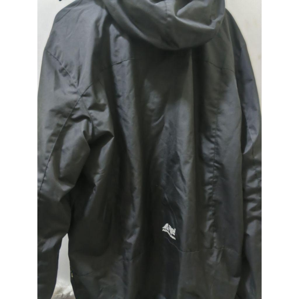 jaket gunung rei adventure