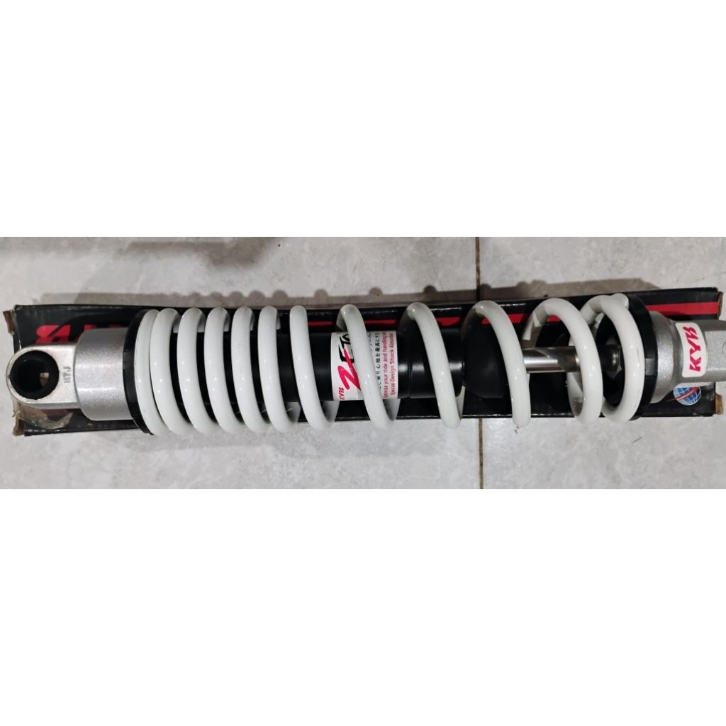 Shock Belakang KYB Zeto Vario 125 Beat Fi