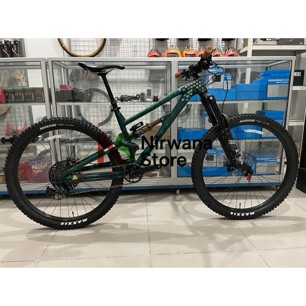 Sepeda Polygon Siskiu N9 M 29