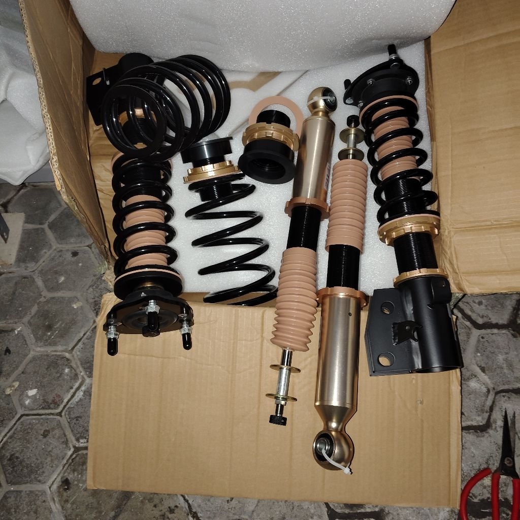 Coilover Adjustable Damper Shockbreaker Skok Civic FD 06-11