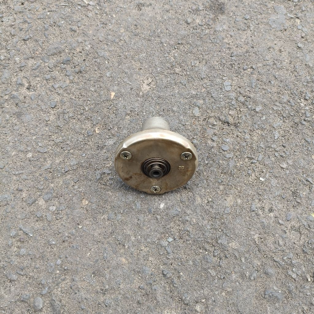 Rotor pompa oli CRF 150L Original (bekas)