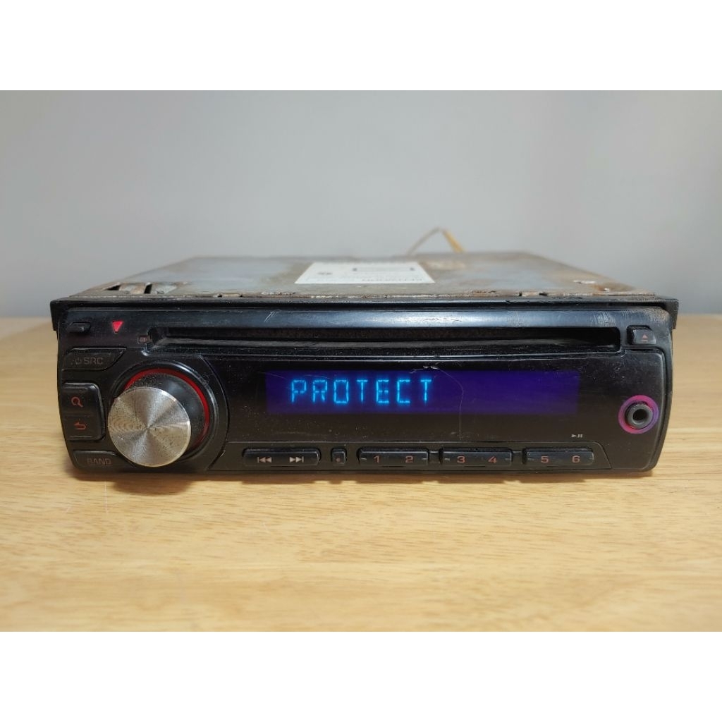Kenwood Kdc mp145 Minus
