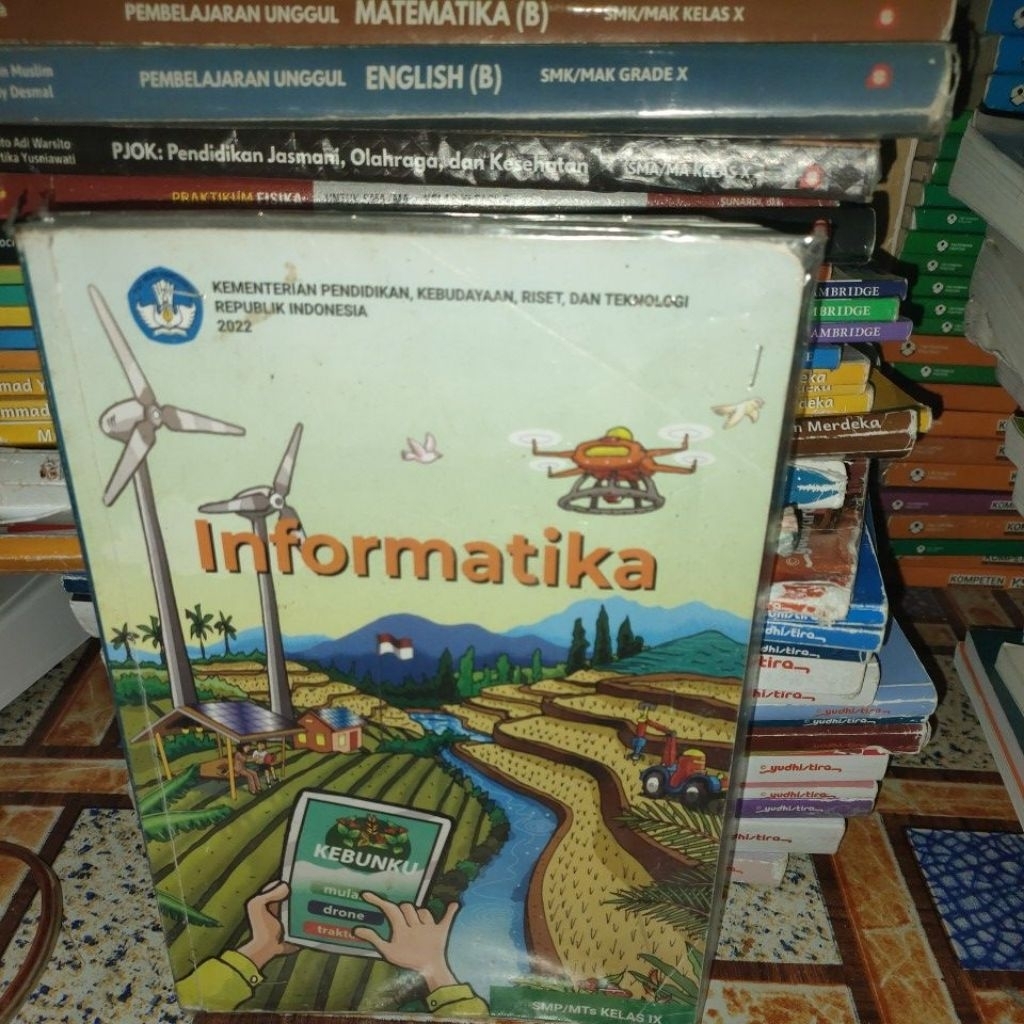 informatika SMP kelas 3 BSE ori bekas