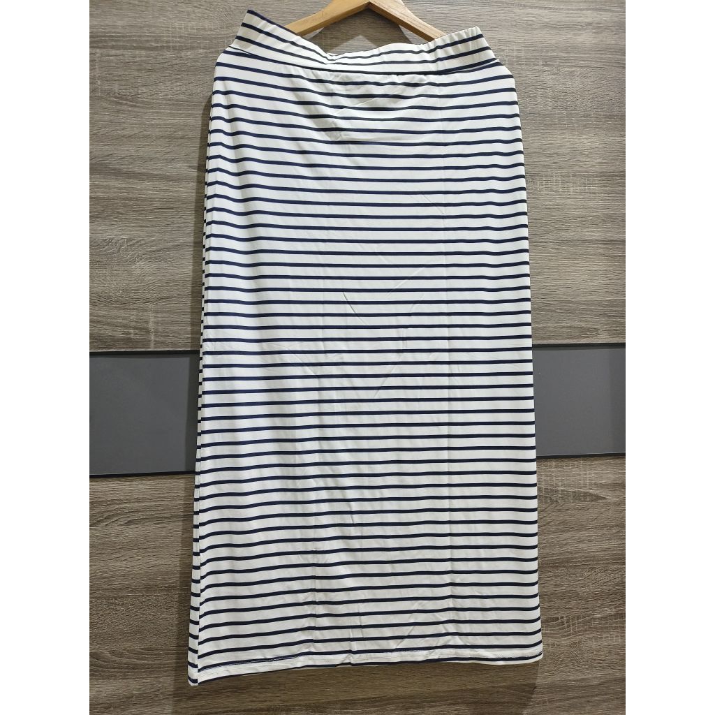 Rok dengan Bahan Spandek Kaos