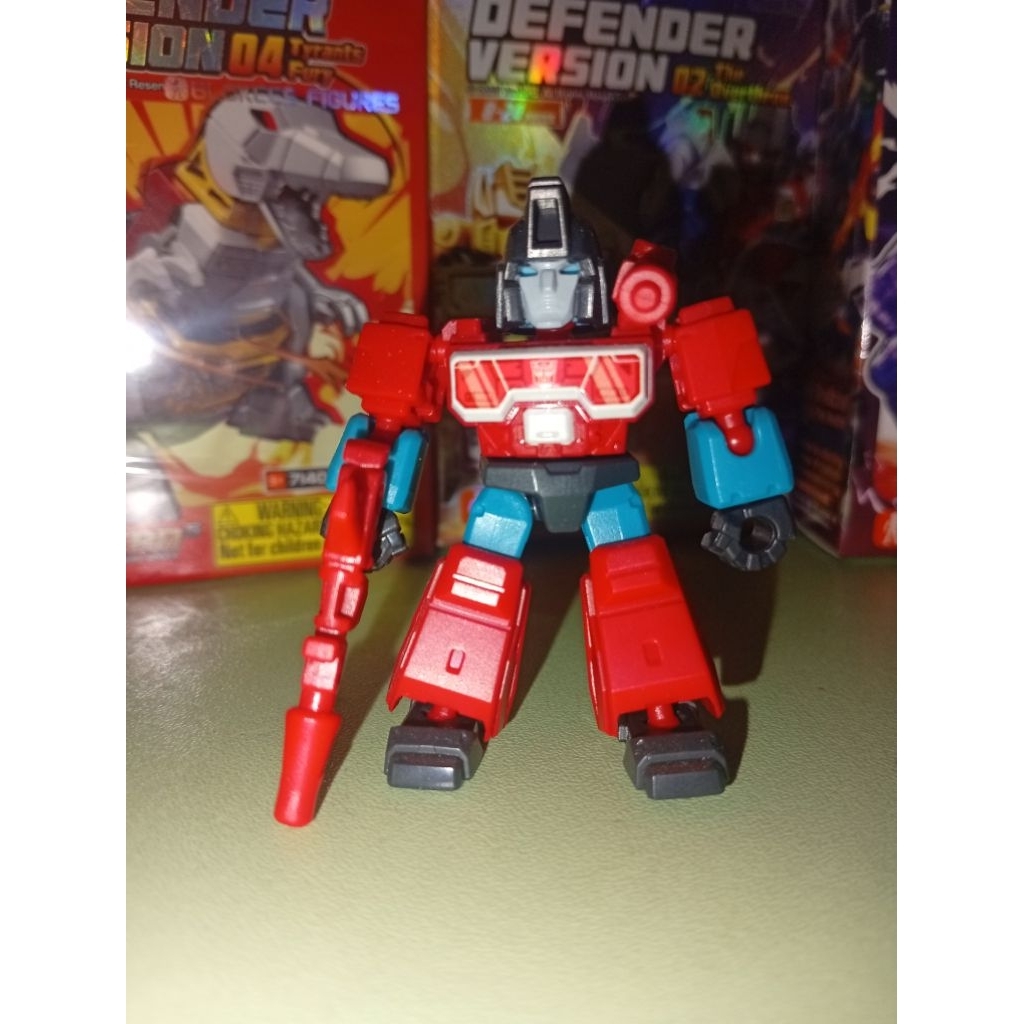 MINI FIGURE. TRANSFORMERS GALAXY DEFENDER VERSION. PERCEPTOR