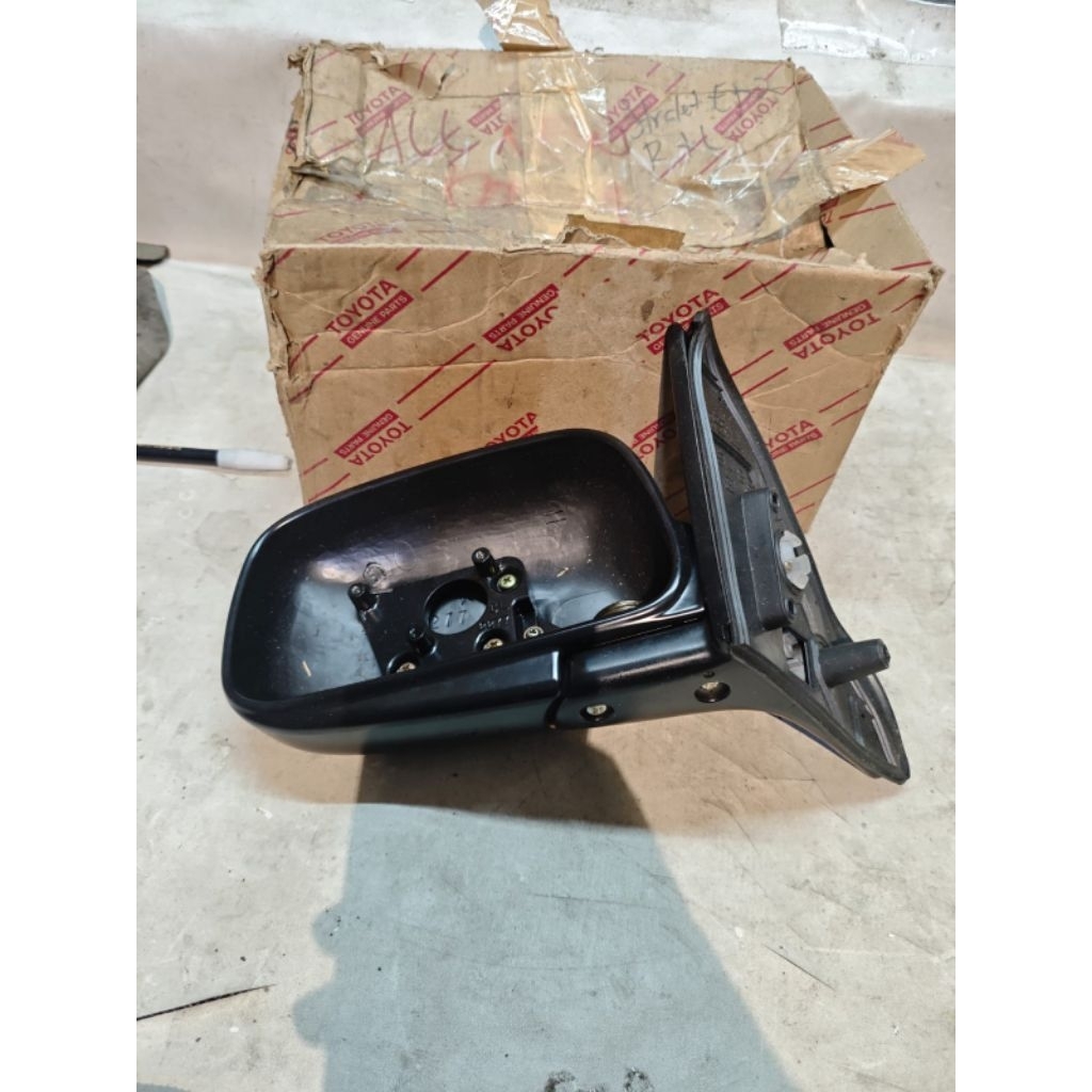 Rangka body kaki spion kiri toyota starlet kapsul original