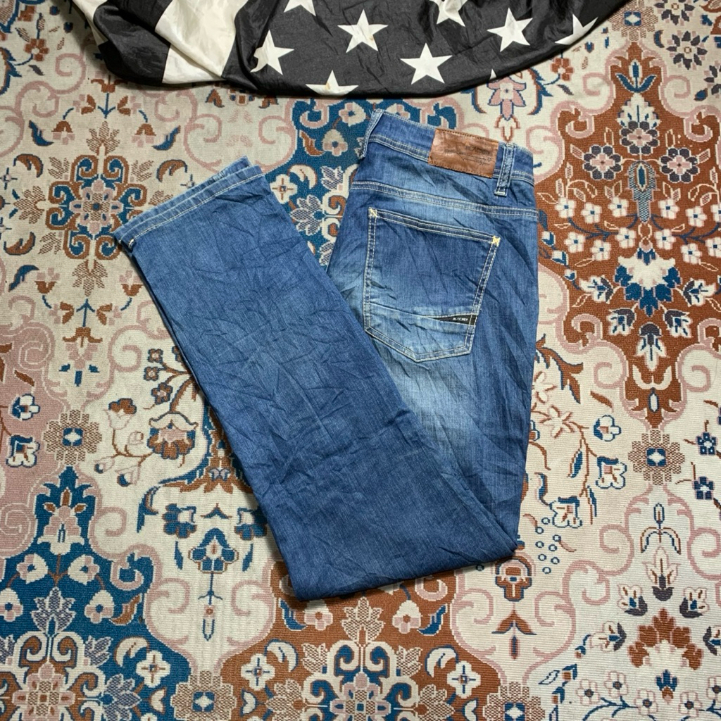 BLUE JEANS BLACKEY REGULAR FIT