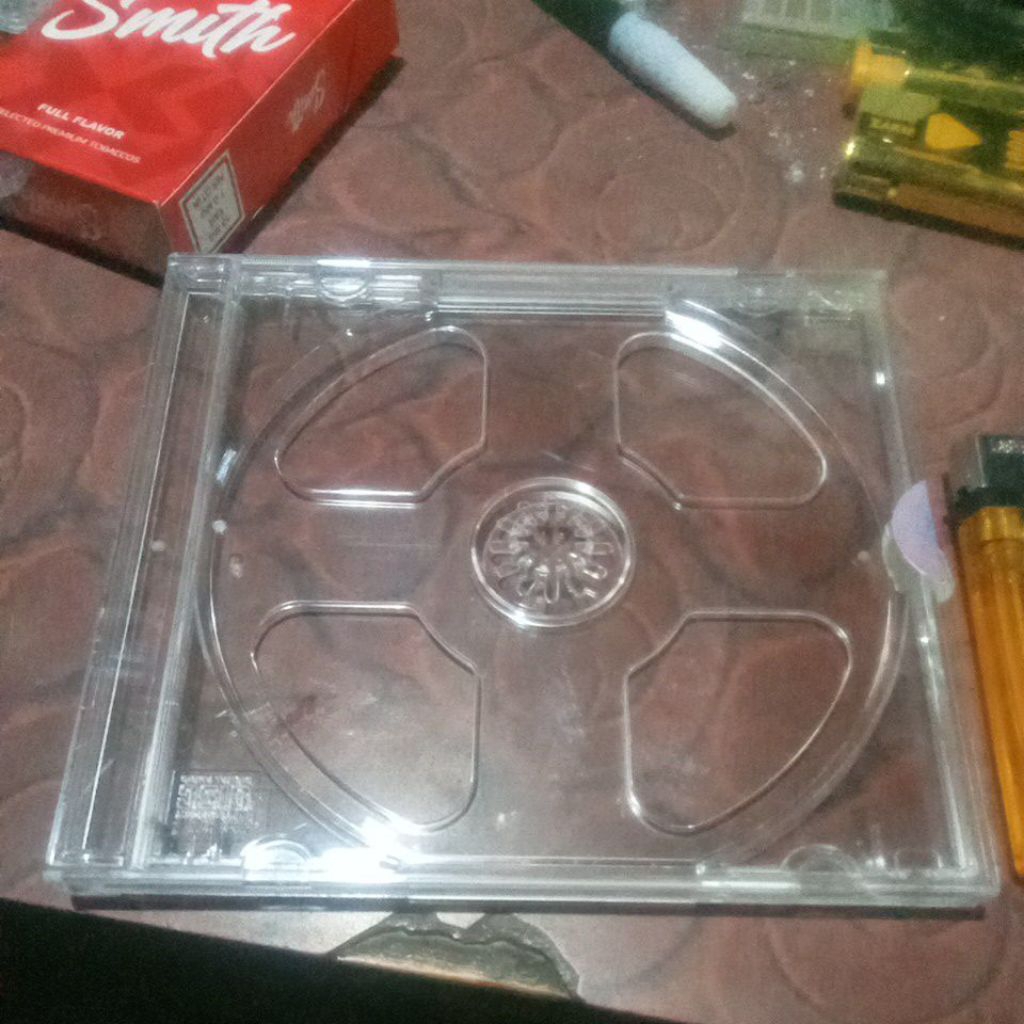 BOX MIKA TEMPAT CD