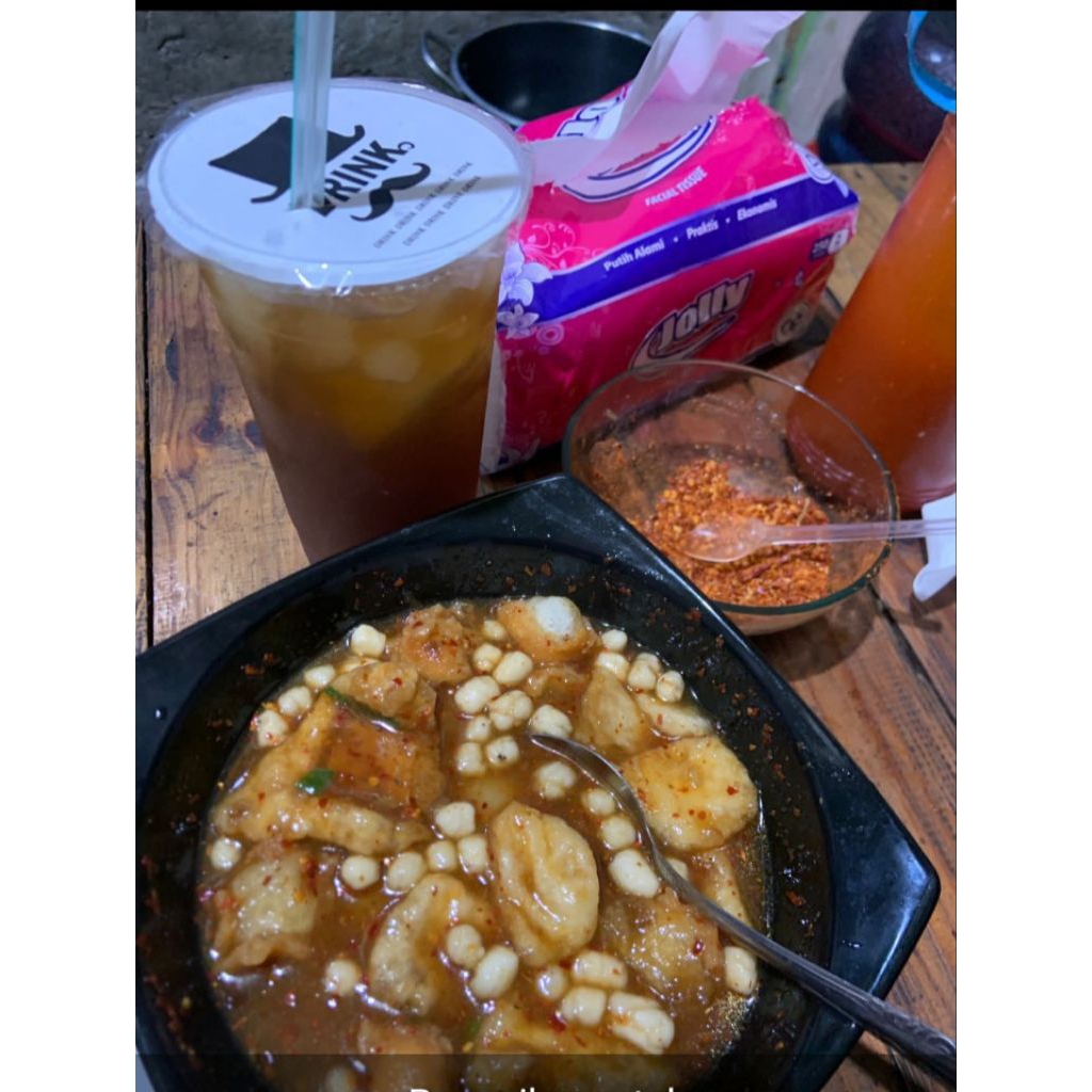 Baso aci toping baso telur