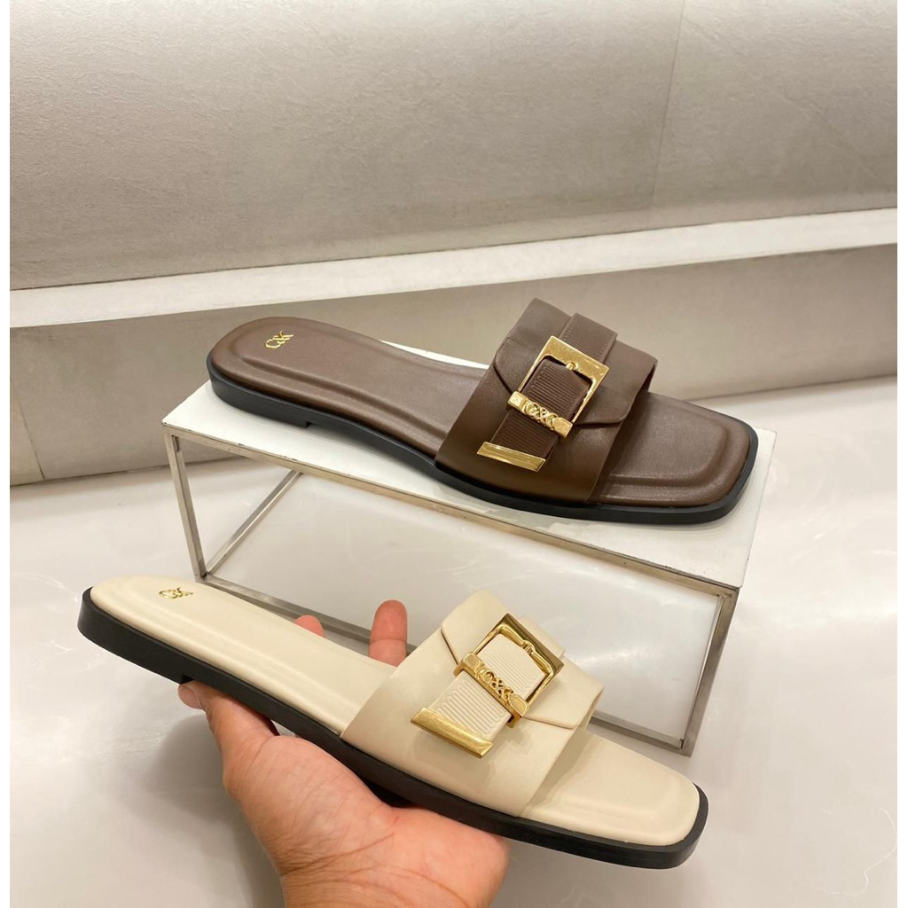 Sandal wanita flat Charles & Keith original
